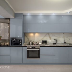 C014 Dynamic Blue Glanz